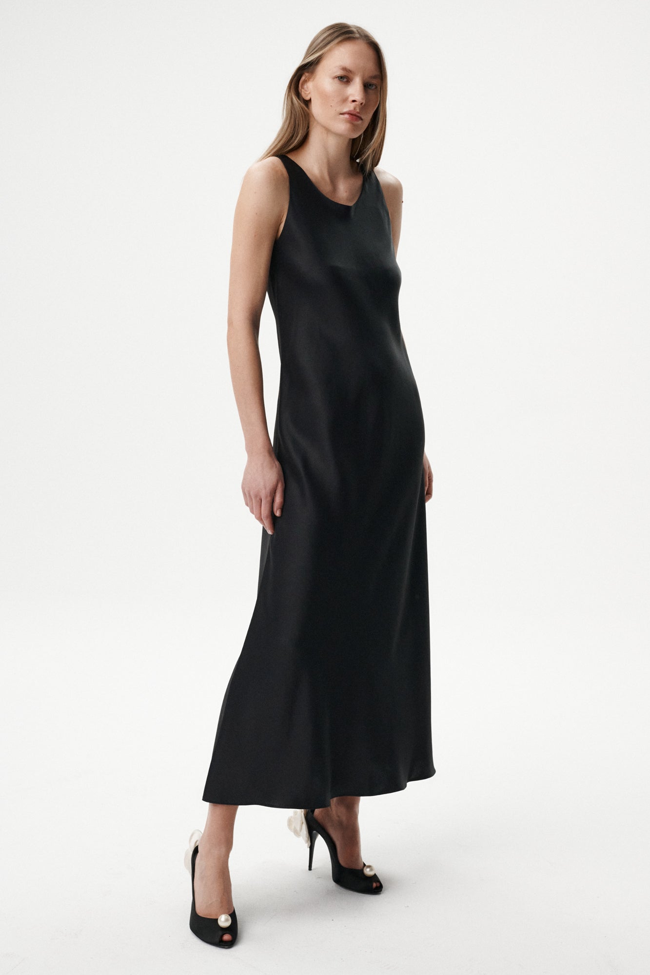 
                  
                    BLACK NOIR DRESS
                  
                