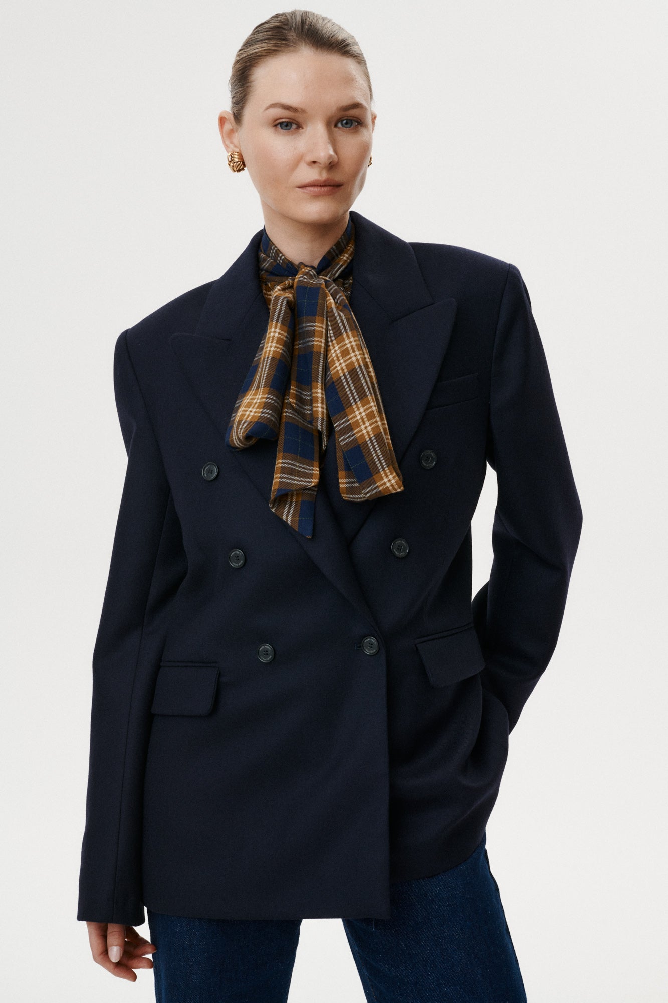 
                  
                    SOVANA WOOL BLAZER
                  
                