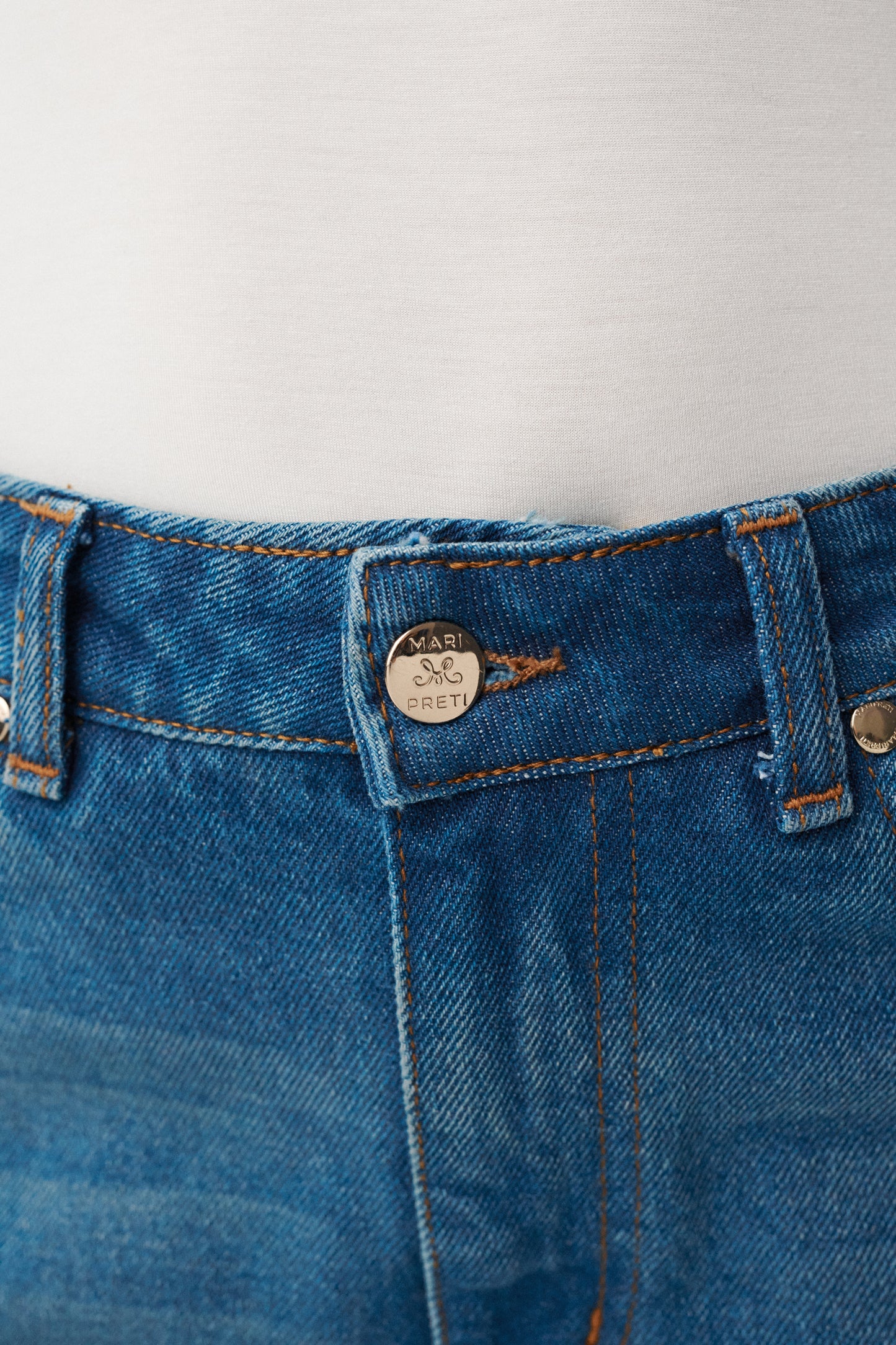 
                  
                    BLUE STRAIGHT-LEG WIDE-LEG TROUSERS URBAN EASE
                  
                