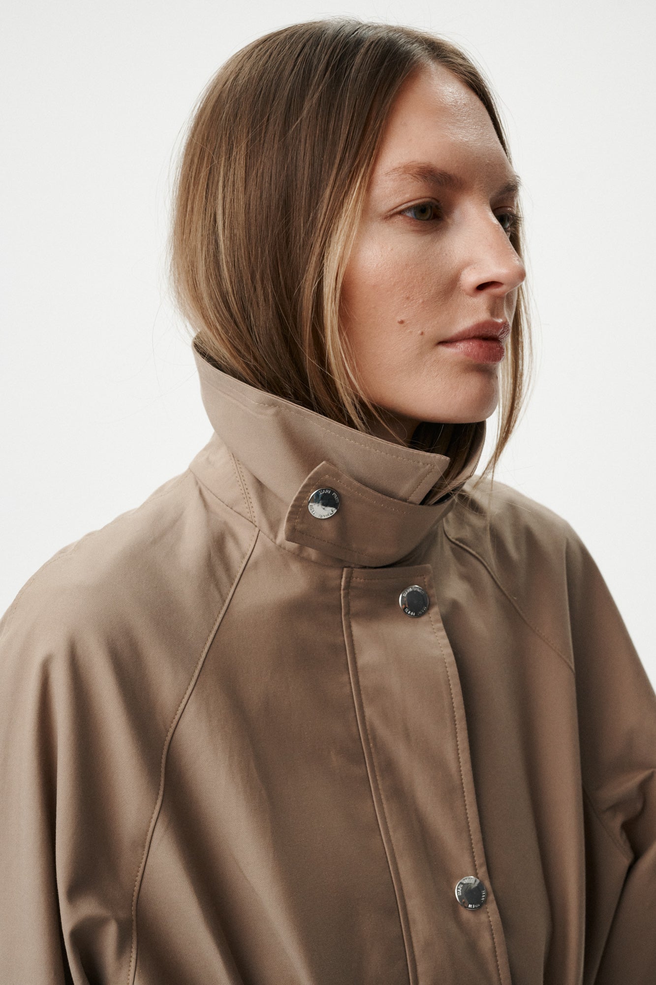 
                  
                    STELLA MIDI TRENCH COAT IN WATER-REPELLENT COTTON BLEND
                  
                